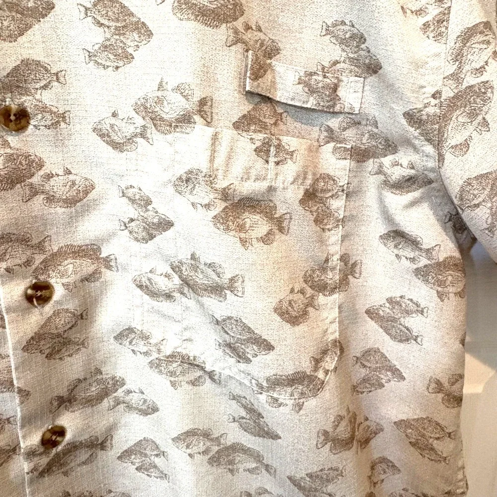 Weatherproof Garment Co Mens‎ Fishing Size L Beige Fish Print Button-Up Outdoor